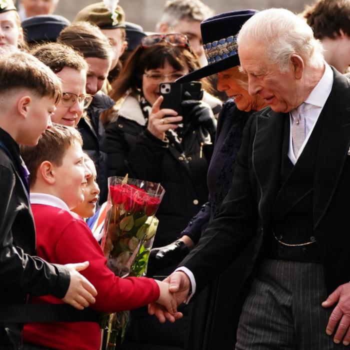 König Charles III. in Geberlaune - doch ein Wermutstropfen trübt Osterfreude