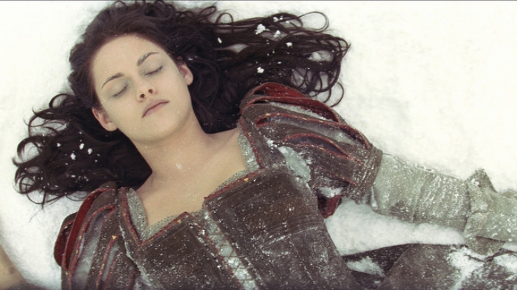 Kristen Stewart in der Rolle der schönen Königstochter Schneewittchen.