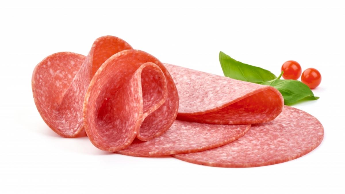 Rewe ruft eine Salami zur&uuml;ck, weil darin Krankheitserreger entdeckt wurden. (Symbolfoto) (Foto)