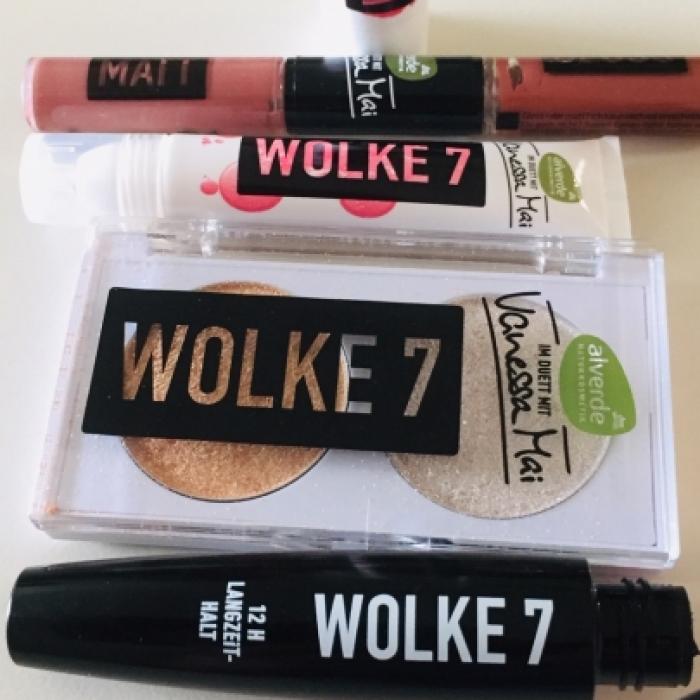 Wimperntusche statt Schlager! DAS taugt die neue Make-up-Linie wirklich