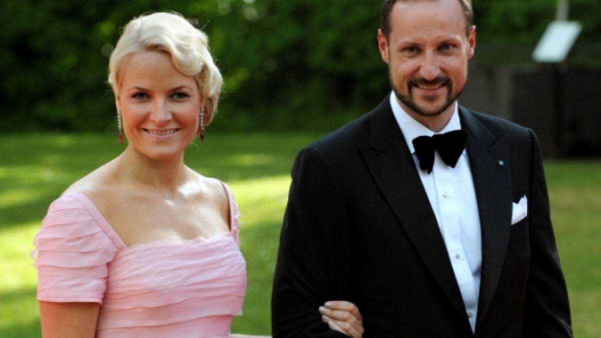 Sind Mette-Marit und Kronprinz Haakon bald pleite? (Foto)