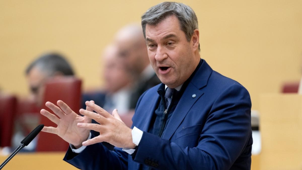 Als Studiogast bei "Markus Lanz" zeigte sich CSU-Chef Markus S&ouml;der nicht unbedingt bester Laune. (Foto)