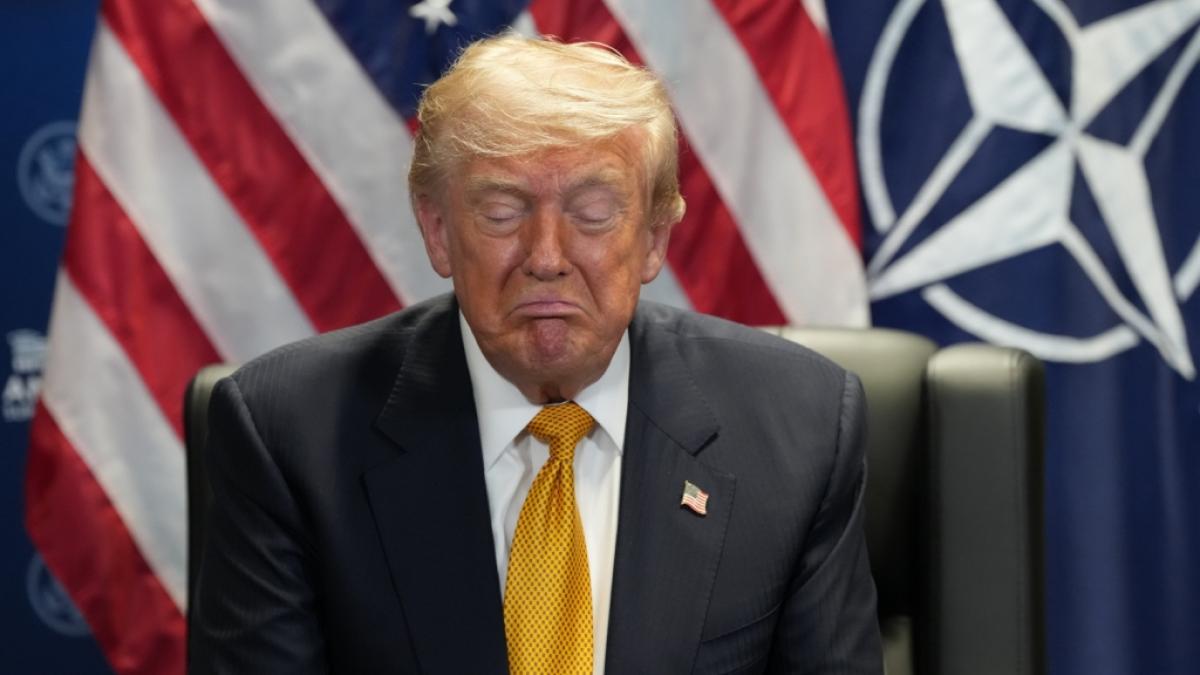 Donald Trumps Pr&auml;sidentschaft k&ouml;nnte vorzeitig vom weiter eskalierenden Iran-Krieg beendet werden, wie ein Experte prognostiziert. (Foto)