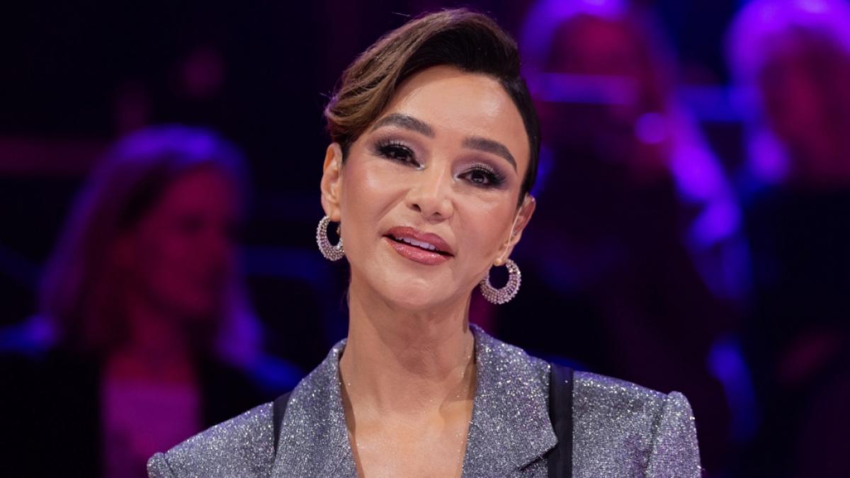 Verona Pooth (58) wird ab dem 3. August in der zweiten Staffel von "Villa der Versuchung" zu sehen sein. Aktuell genie&szlig;t sie ihre freie Zeit in Istanbul. (Foto)