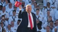 Zu seinem 80. Geburtstag im Juni 2026 macht sich Donald Trump selbst ein exzentrisches Geschenk.