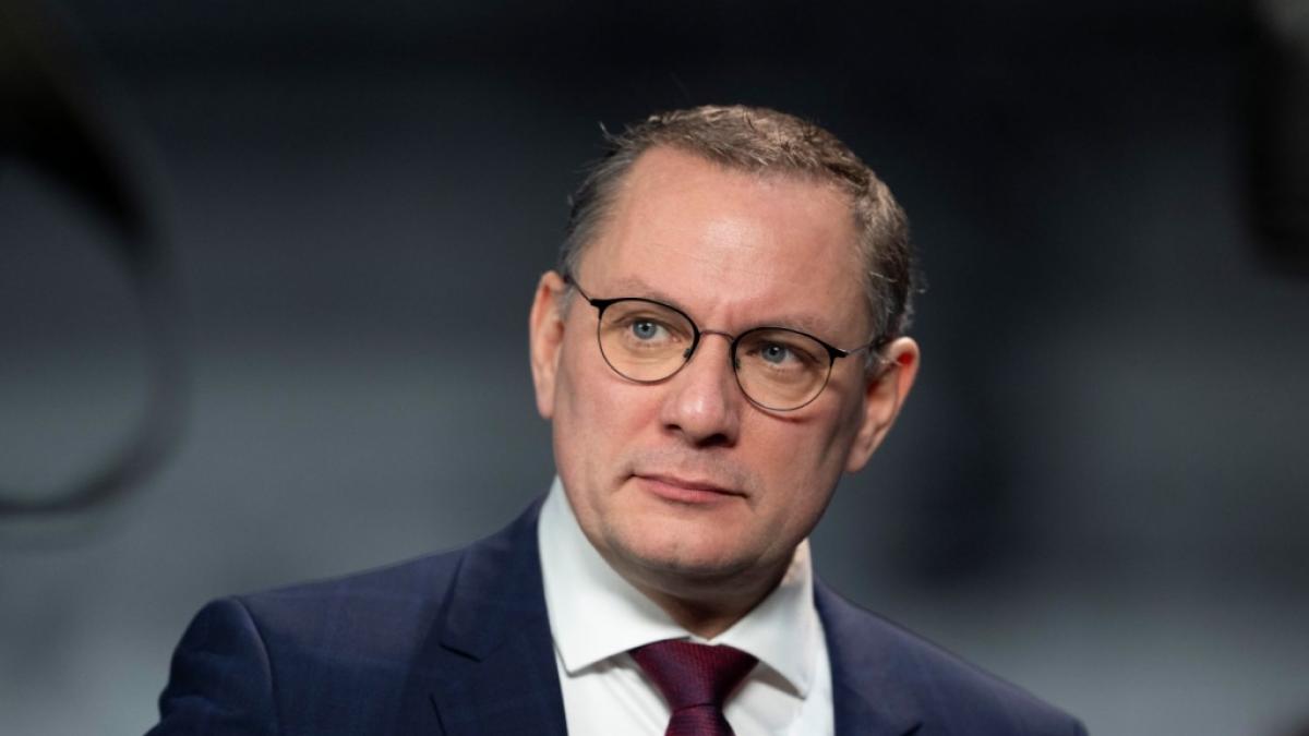 Tino Chrupalla distanzierte sich bei "Markus Lanz" nicht von H&ouml;ckes v&ouml;lkischen Aussagen. (Foto)
