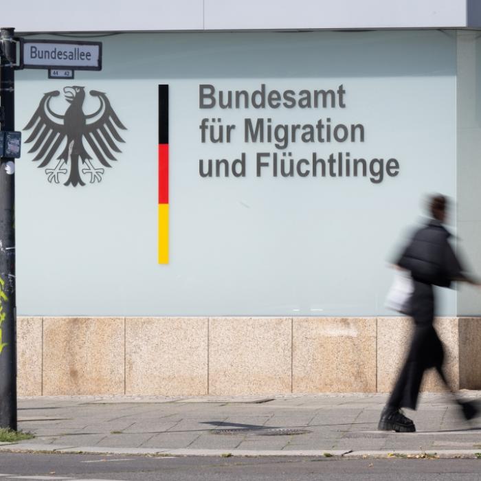 Nur 18 Prozent erhalten Schutzstatus – Abschiebungen scheitern massenhaft