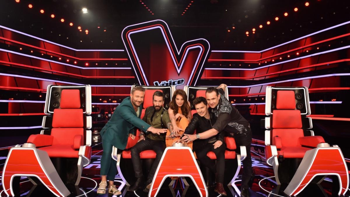 Die diesj&auml;hrigen Juroren von "The Voice Senior": Sasha, Alec V&ouml;lkel, Yvonne Catterfeld, Michael Patrick Kelly und Sascha Vollmer. (Foto)