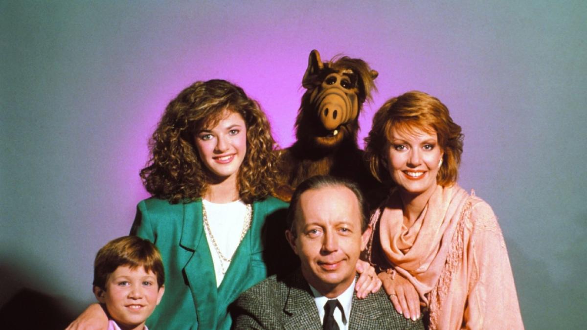 Benji Gregory (unten links), der in der US-Serie "Alf" den Tanner-Sohn verk&ouml;rperte, wurde nur 46 Jahre alt. (Foto)