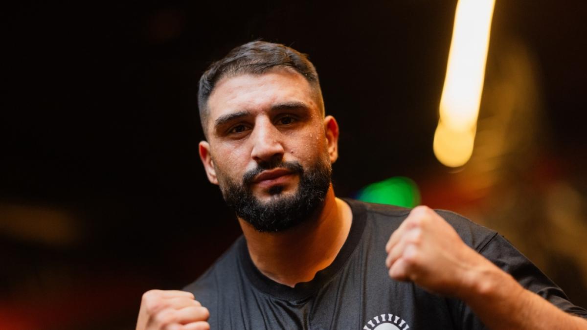 Agit Kabayel ist ein deutscher Profiboxer. (Foto)