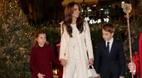 Prinzessin Charlotte (l-r), Prinzessin Kate, und Prinz George von Wales kommen zum Gottesdienst 