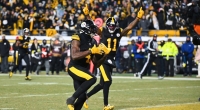 DK Metcalf von den Pittsburgh Steelers läuft den Ball in die Endzone, am 15.12.2025. (Symbolbild)