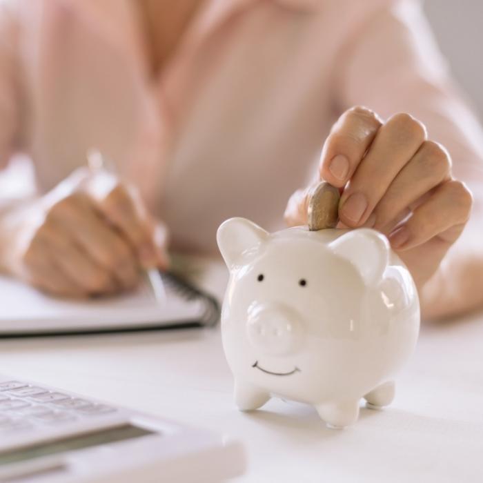 Das große Geld lässt sich mit einem Ehrenamt nicht verdienen. In bestimmten Fällen sind aber Aufwandsentschädigungen und Vergütungen möglich.