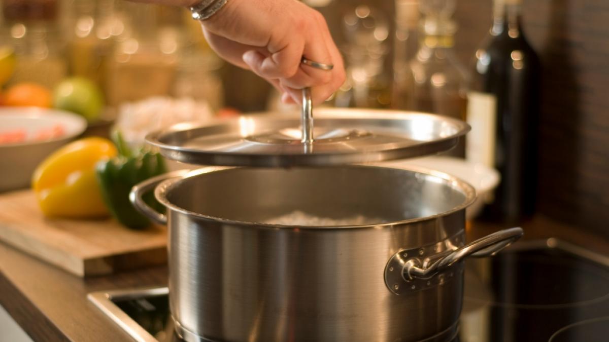 Mit einfachen Tricks k&ouml;nnen Sie beim Kochen bares Geld sparen. (Foto)