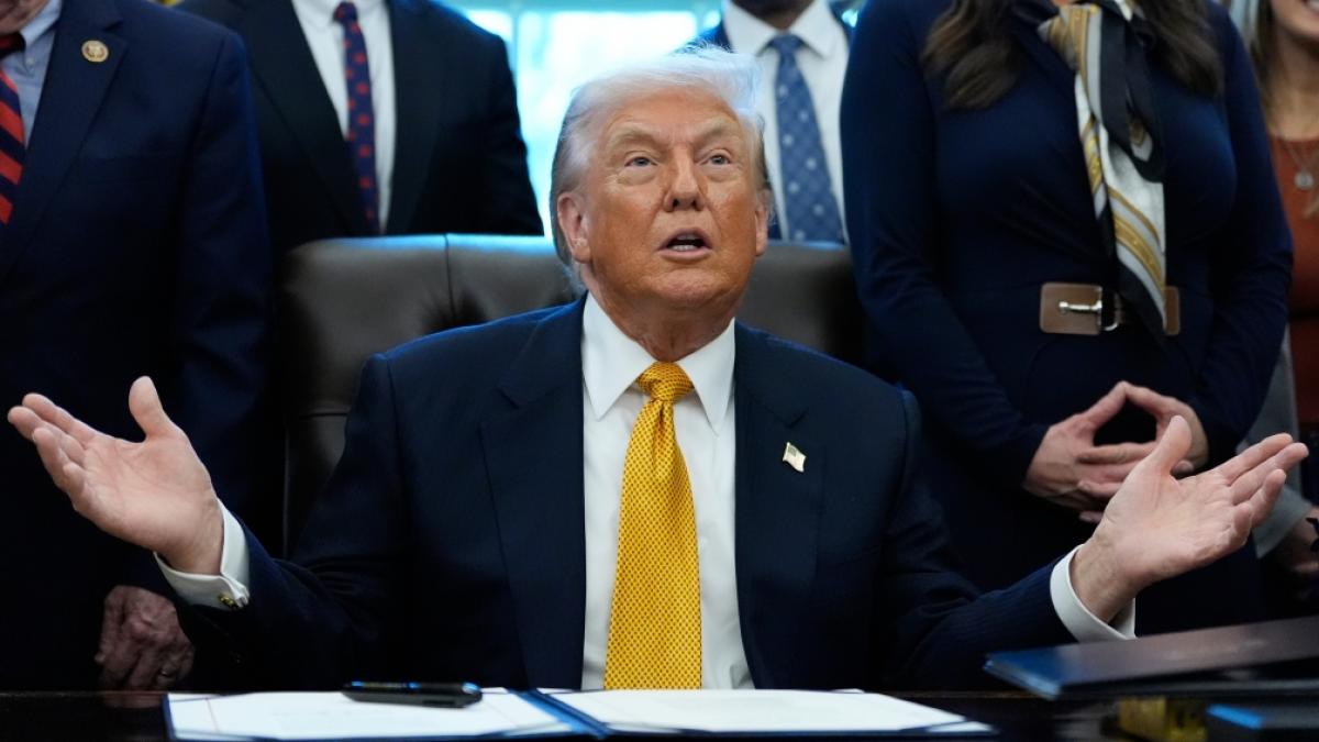 Sorgt ein aktueller Beschluss der US-Regierung unter Donald Trump f&uuml;r leere Stadien bei der Fu&szlig;ball-WM 2026? (Foto)