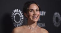 Meghan Markle strahlt über das ganze Gesicht: Die Freude über die bevorstehende Baby-Geburt ihrer Freundin ist nicht zu übersehen.