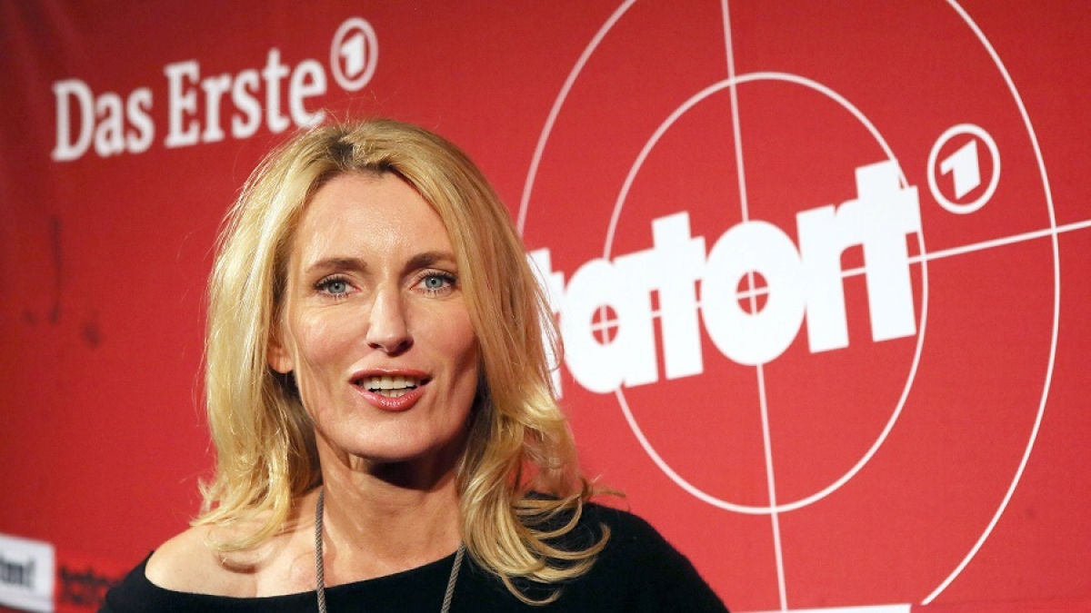 Nicht weniger schön, allerdings auf Platz fünf weit abgeschlagen ist Maria Furtwängler, die aktuell für den "Tatort" in Hannover ermittelt. 9,3 Prozent stimmten für die 48-Jährige. (Foto)