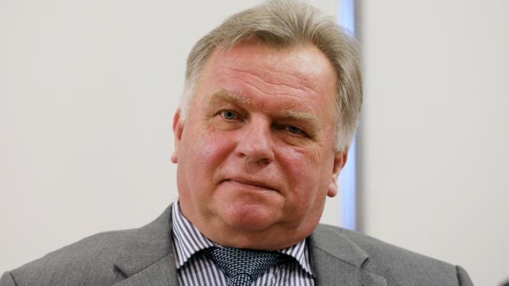 Wird Ex-Minister Günther Krause Kandidat im Dschungelcamp 2019?