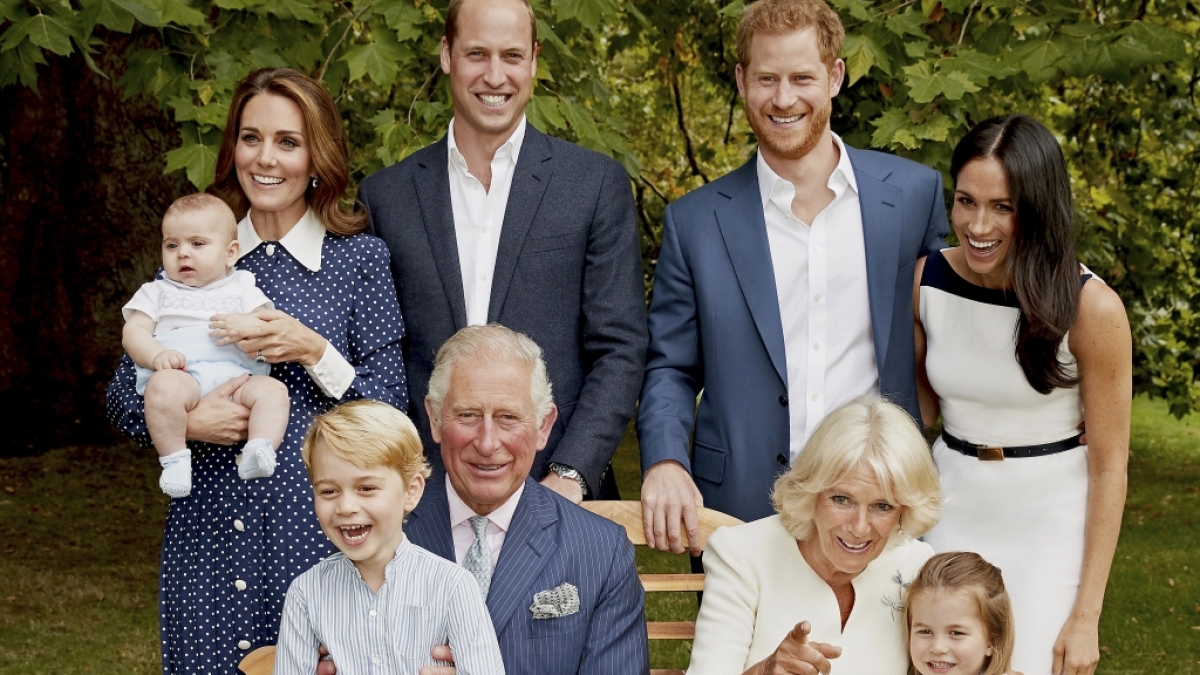 Die ganze Familie versammelt zum 70. Geburtstag von Prinz Charles. (Foto)