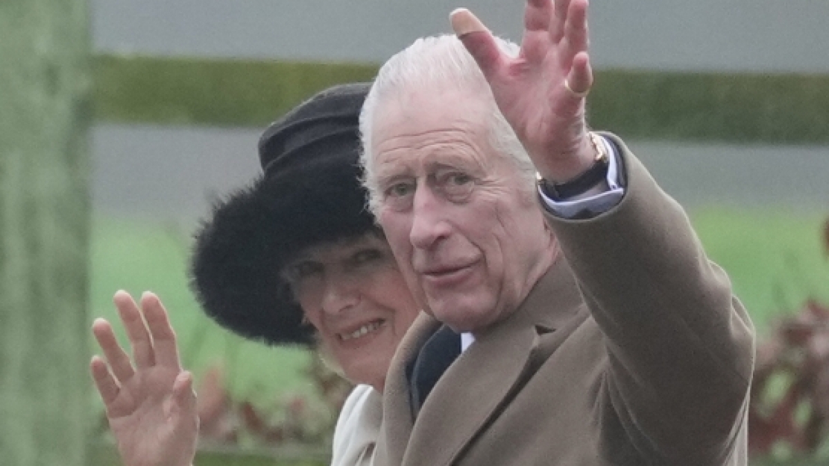 Sechs Tage nach Bekanntwerden seiner Krebsdiagnose zeigte sich K&ouml;nig Charles am Sonntag erstmals der &Ouml;ffentlichkeit. (Foto)