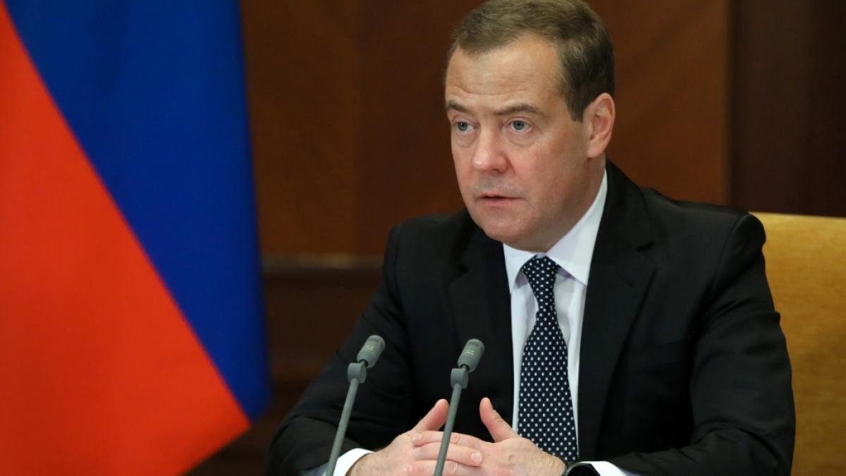 Der fr&uuml;here russische Pr&auml;sident Dmitri Medwedew hat dem Westen im Falle von Wladimir Putins Vernichtung mit Atomangriffen gedroht. (Foto)