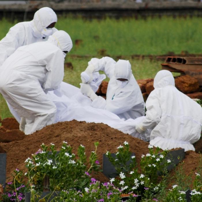 Kein Impfstoff verfügbar! Killer-Virus zwingt zu neuem Lockdown