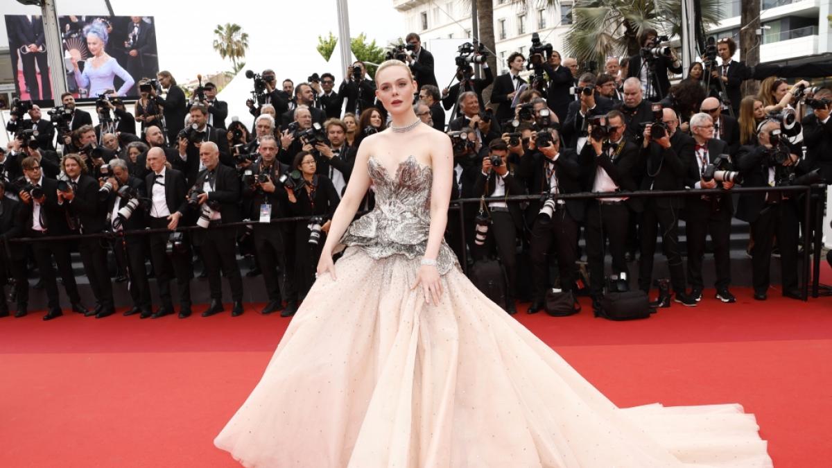 Elle Fanning begeisterte bei den Filmfestspielen gleich mit mehreren Outfits. (Foto)