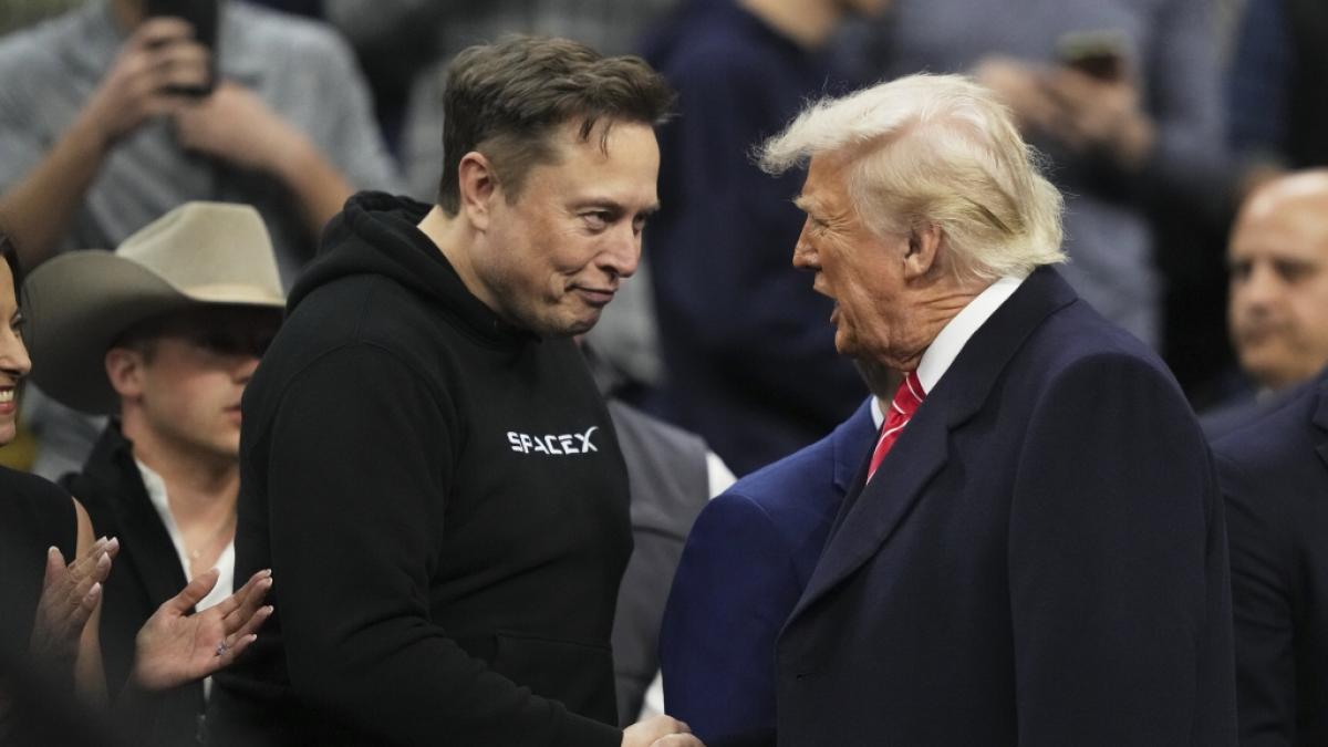 Elon Musk &auml;u&szlig;ert sich zur US-Zollpolitik und f&auml;llt Donald Trump damit in den R&uuml;cken. (Foto)