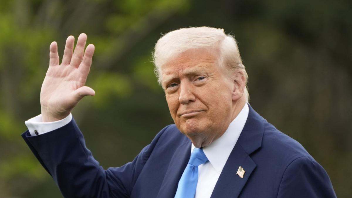 Donald Trump strebt eine dritte Amtszeit an. US-Komiker Bill Maher kritisiert die Pl&auml;ne scharf. (Foto)