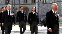 Mit seiner Verwandtschaft, allen voran Prinz Andrew (li.) und Prinz Harry 2.v.l.), hat König Charles III. immer wieder Kummer.