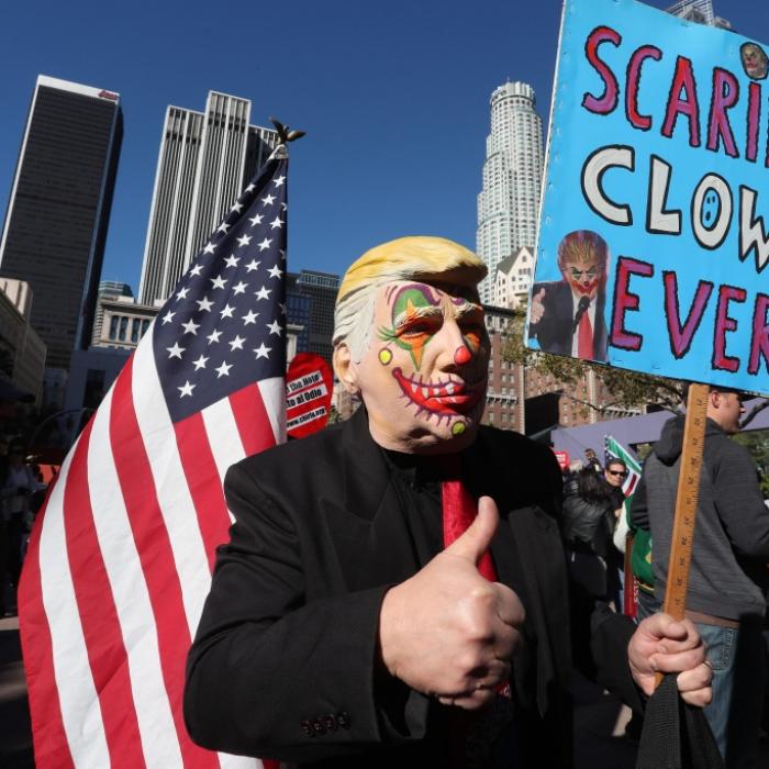 Bittere Clown-Abrechnung mit US-Präsident - 