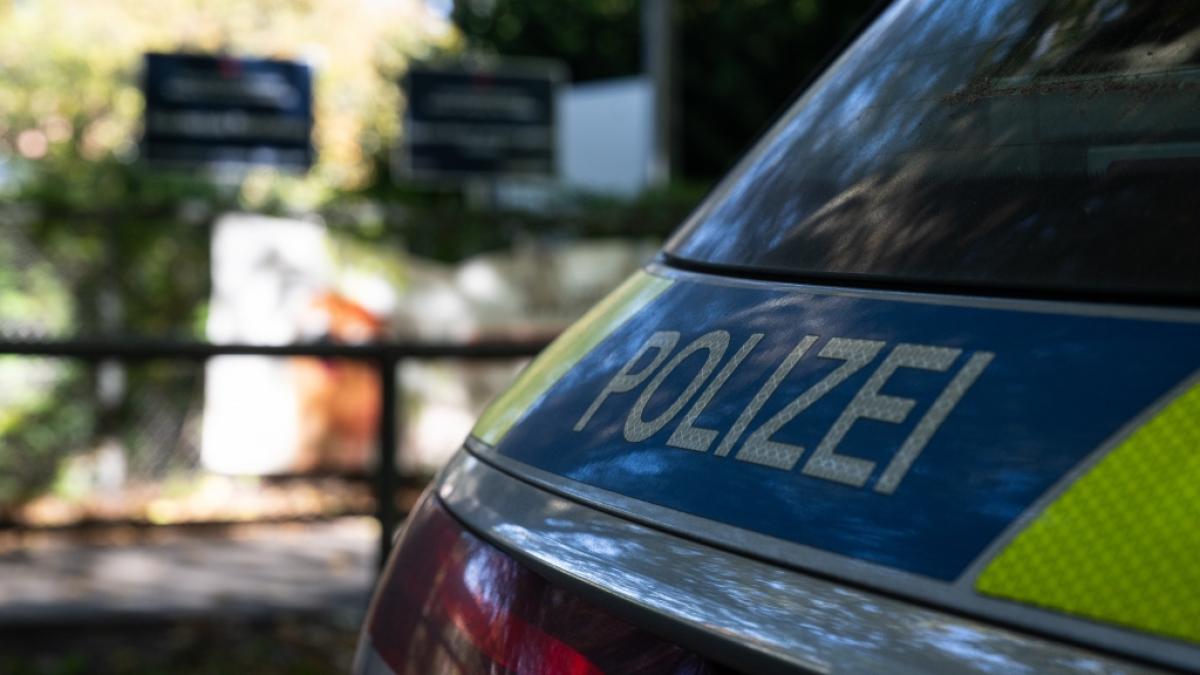 Ein Passant fand am Hamburger Elbufer eine zerst&uuml;ckelte Leiche. Die Polizei ermittelt (Symbolbild). (Foto)