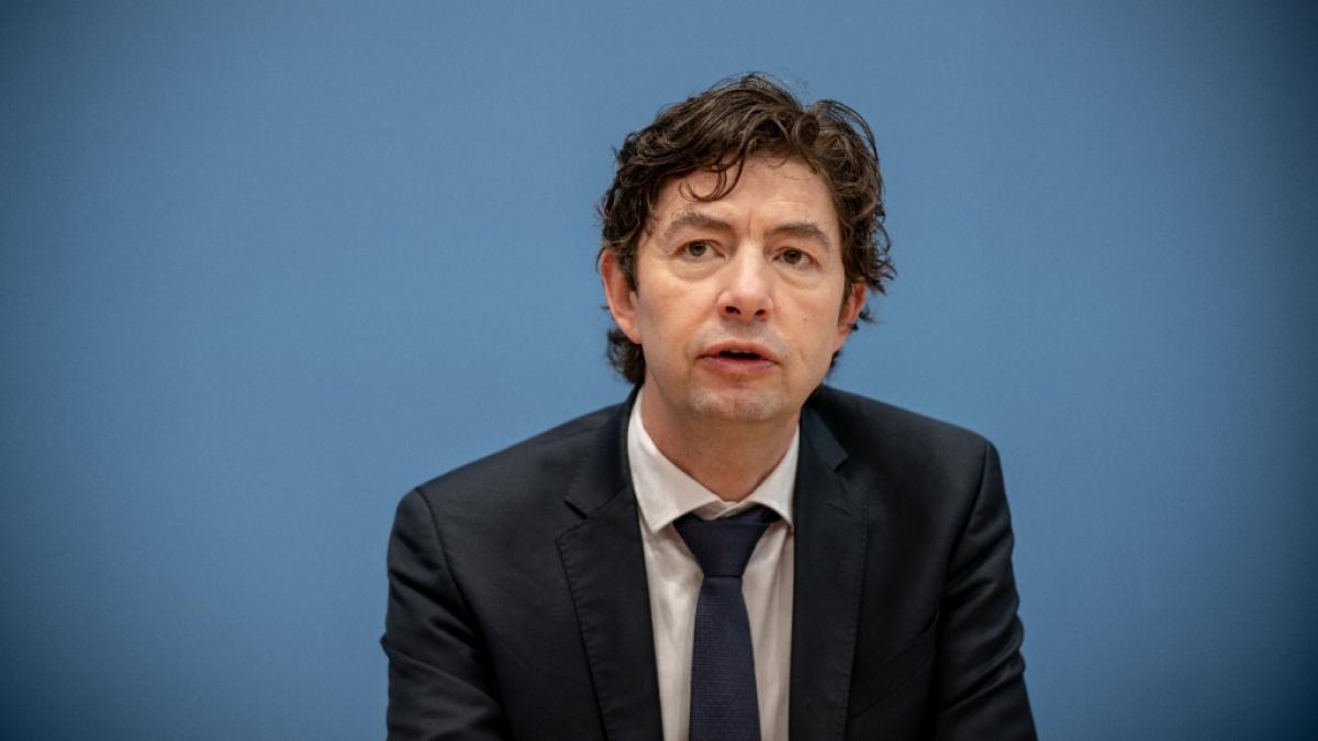 Christian Drosten setzte bei Twitter einen Corona-Notruf ab.&nbsp; (Foto)