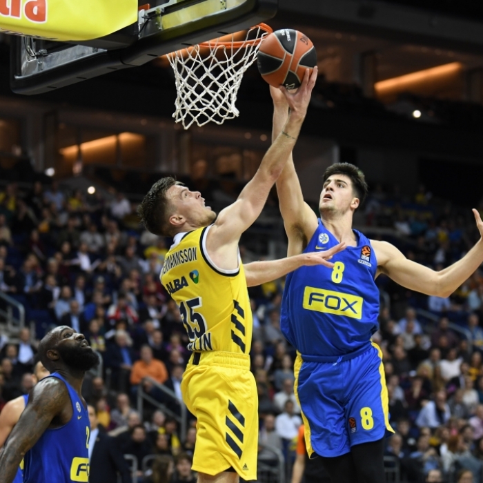 Israelisches Basketballteam beginnt Trainingslager für wichtige WM-Qualifikationsspiele
