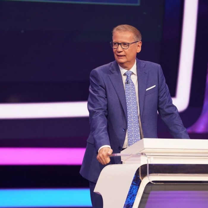 Wiederholung der Show online und im TV