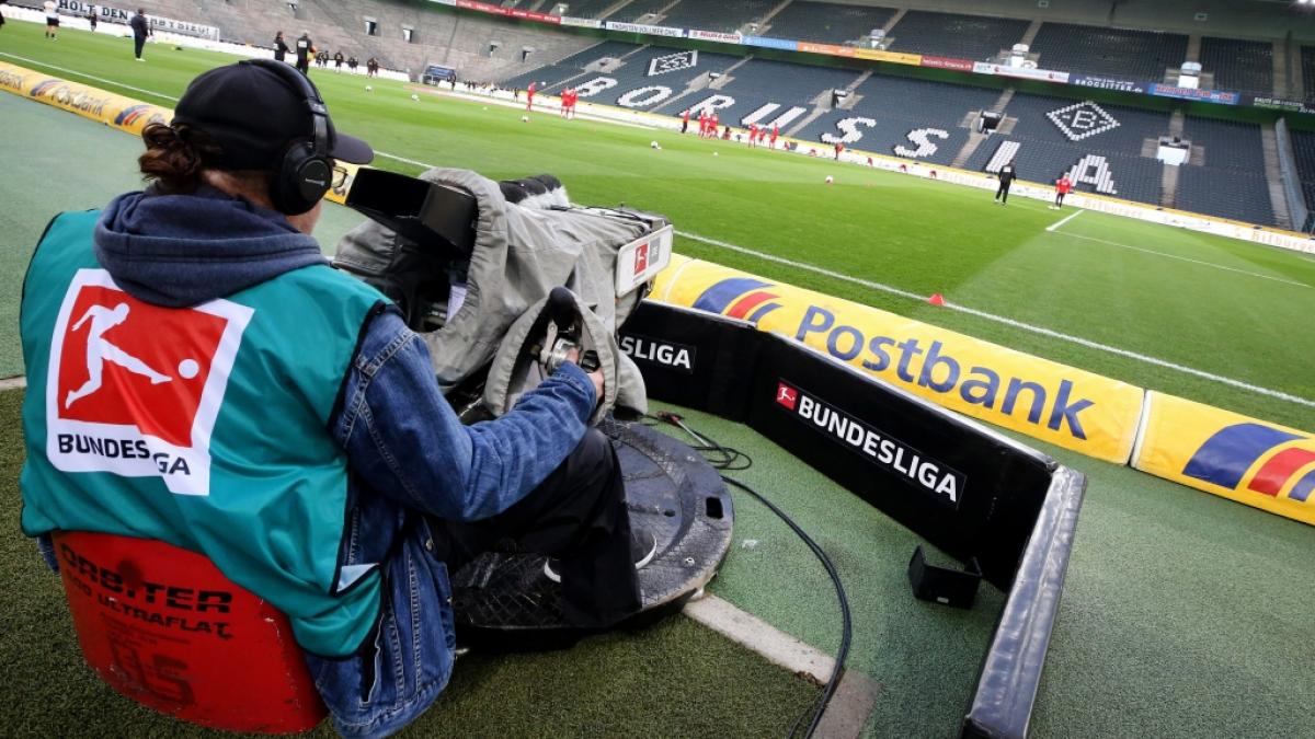 Live-Bilder aus den Bundesliga-Stadien k&ouml;nnten in Zukunft wieder h&auml;ufiger im Free-TV zu sehen sein. (Foto)