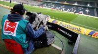 Live-Bilder aus den Bundesliga-Stadien könnten in Zukunft wieder häufiger im Free-TV zu sehen sein.