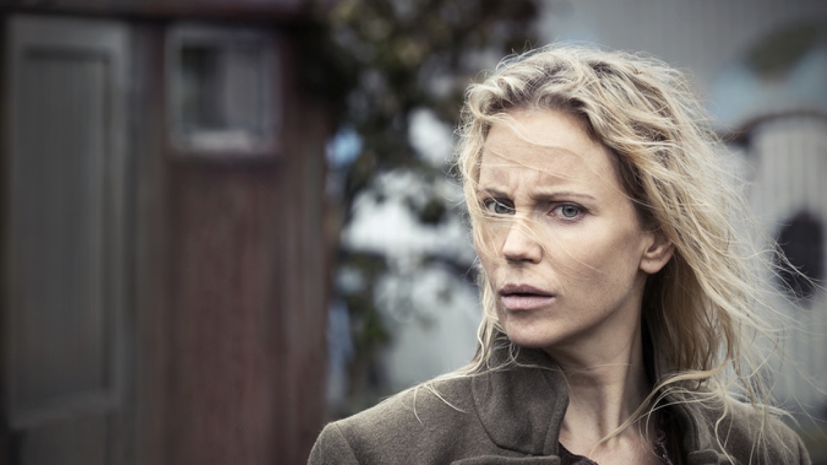 Polizistin Saga Nor&eacute;n gespielt von Sofia Helin, ermittelt wieder in einer grausamen Mordserie. (Foto)