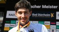 Emanuel Buchmann gewinnt die Goldmedaille bei der Deutschen Meisterschaft 2023.