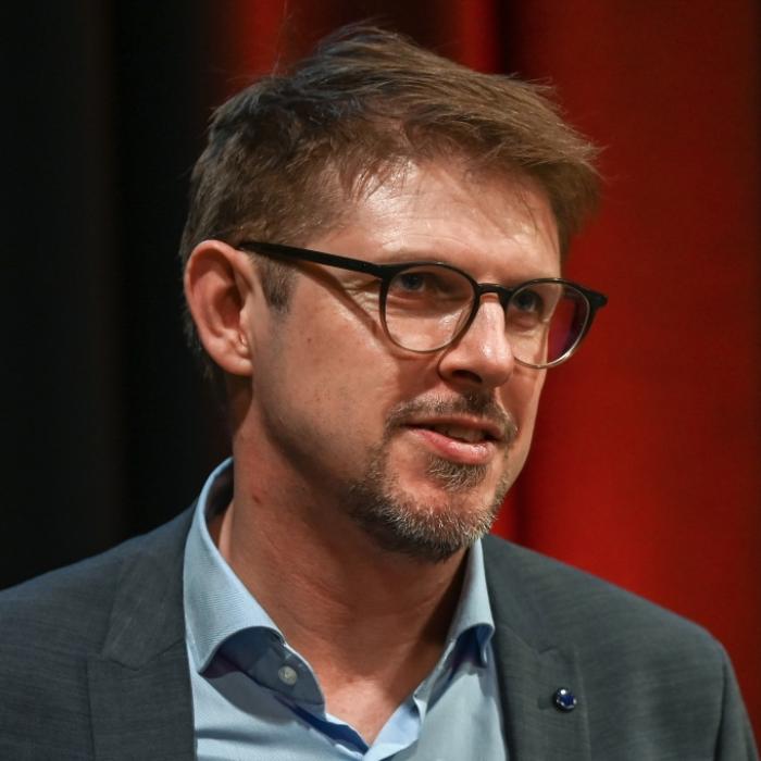 Erstes Foto nach Angriff: SPD-Politiker meldet sich zu Wort