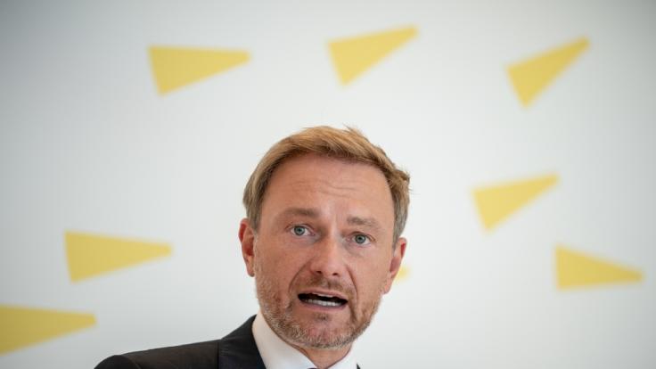 FDP-Chef Christian Lindner ist bestürzt über Trumps Reaktion nach US-Wahl.