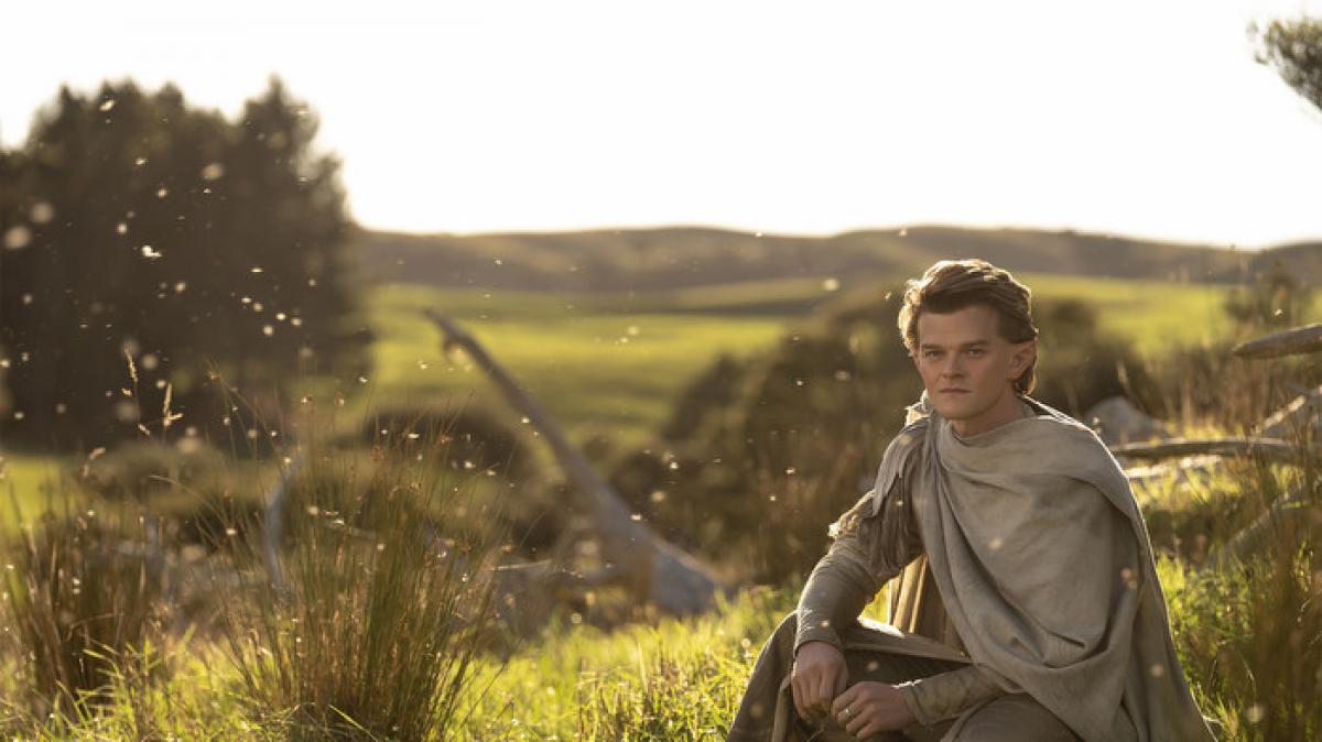 Robert Aramayo als Elrond in "Der Herr der Ringe: Die Ringe der Macht". (Foto)