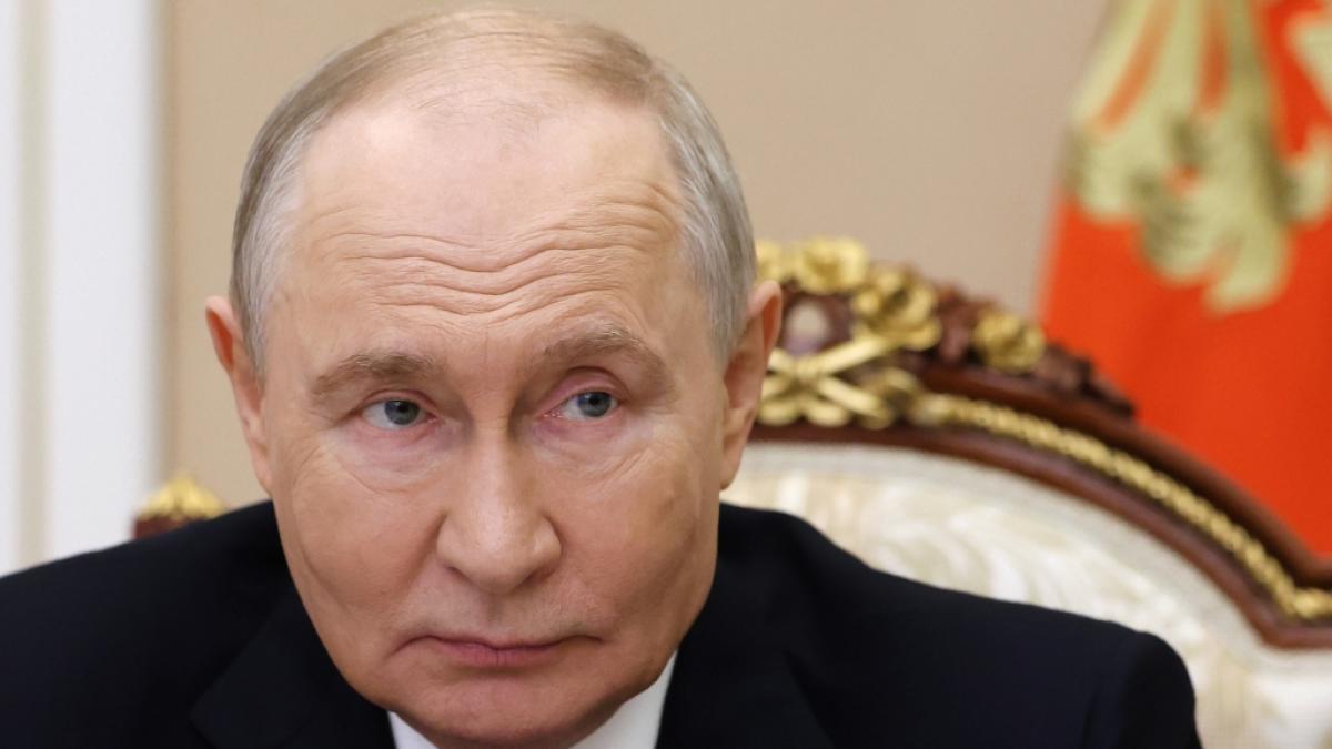Front-R&uuml;ckschl&auml;ge, General-Comeback und Nato-Alarm:&nbsp;Jetzt wird's brenzlig f&uuml;r Putin. (Foto)
