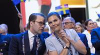 Die bösen Trennungsgerüchte aus der Klatschpresse strahlen Prinz Daniel und Kronprinzessin Victoria von Schweden mit einer weihnachtlichen Charme-Offensive weg.