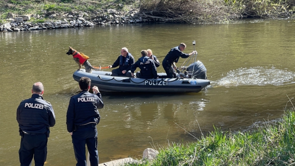 Die Polizei informiert &uuml;ber eine Vermisstenmeldung (Symbolbild). (Foto)
