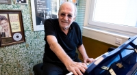 Ralph Siegel muss sich wieder im Krankenhaus behandeln lassen.