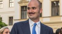 Wozu in die Ferne schweifen, wenn es auch in der deutschen Adelswelt Singles gibt! Albert von Thurn und Taxis ist das beste Beispiel dafür - der 1983 geborene Blaublüter ist heute Chef des Fürstenhauses.