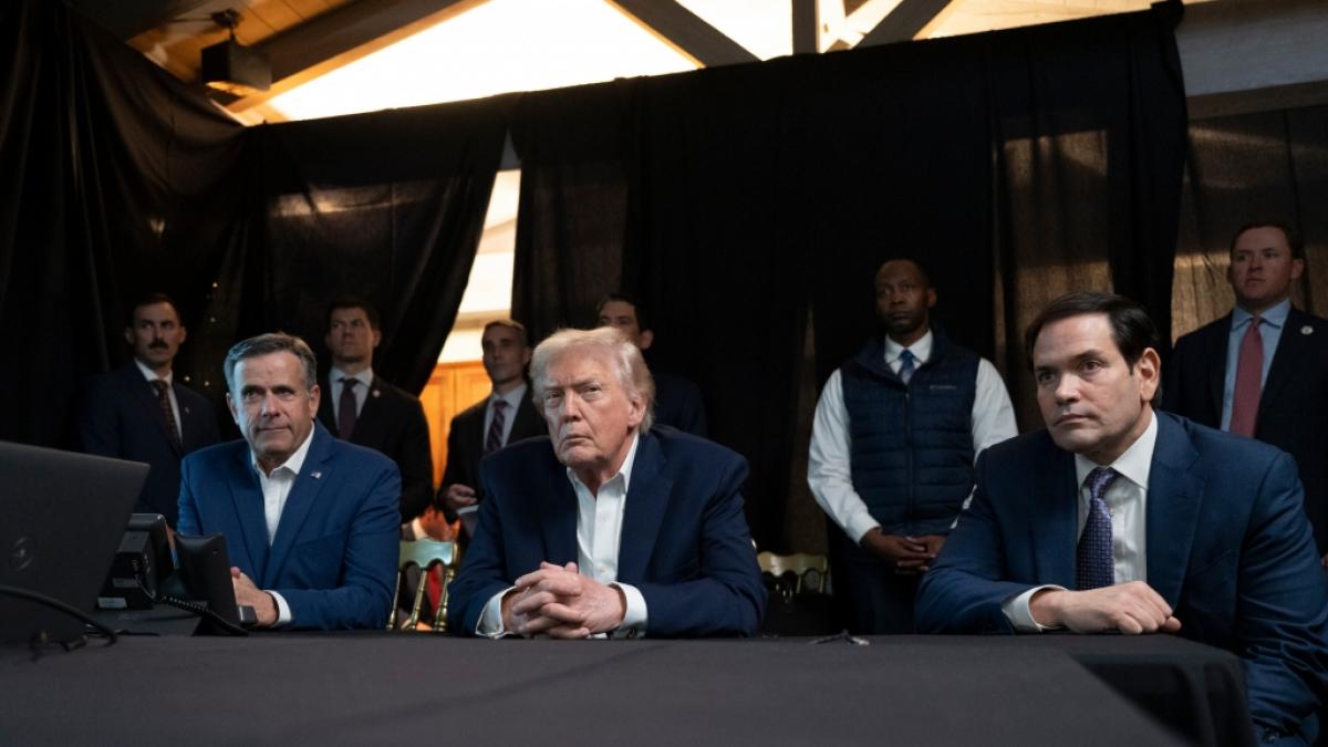 Donald Trump: Milit&auml;rschlag mit Folgen - diese Aufnahmen zeigen die ganze Dimension. (Foto)