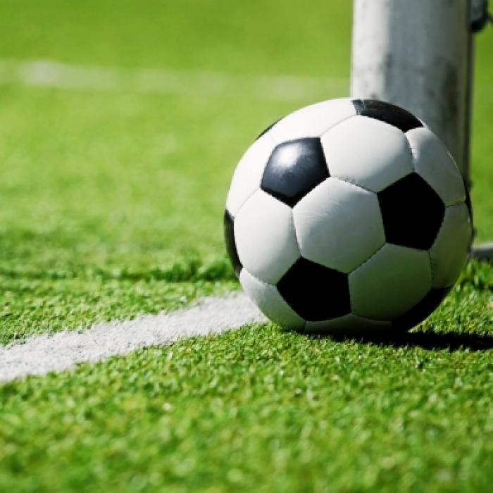 Fußballer nach Spiel-Patzer von Teamkollegen totgeprügelt