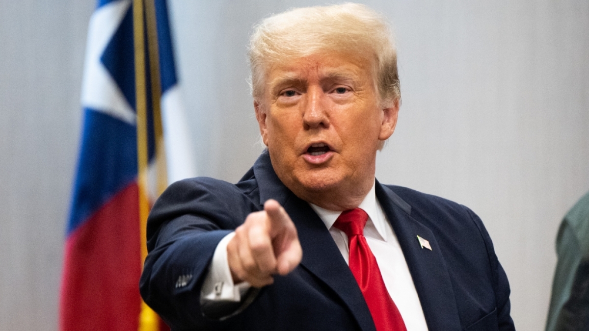Donald Trump hat den Druck auf den Iran in einem explosiven Social-Media-Beitrag erh&ouml;ht. (Foto)